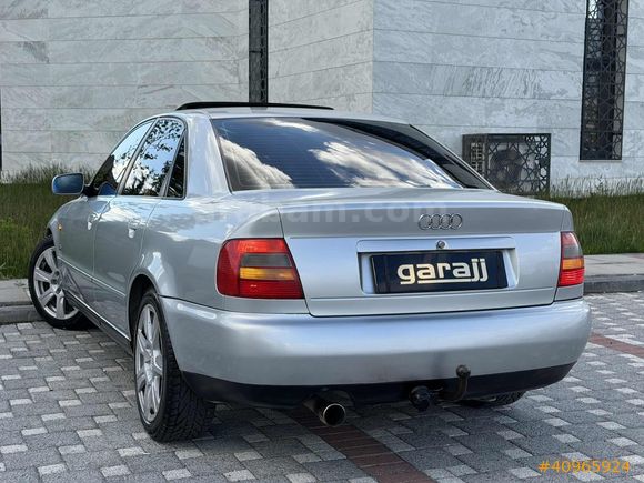 Garajj'dan Orjinal Arayanlara Özel AUDI A4 1.6 OTOMATİK !!!
