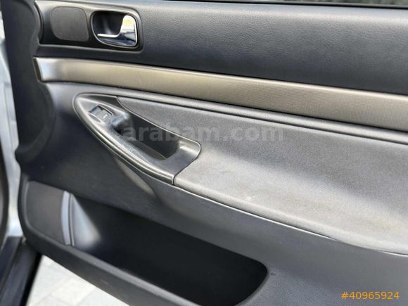 Garajj'dan Orjinal Arayanlara Özel AUDI A4 1.6 OTOMATİK !!!