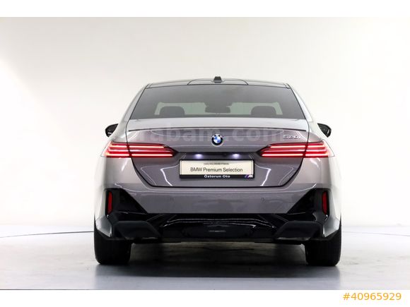 ÖZTORUN OTO - 2024 - BMW 520i Sedan - M Sport