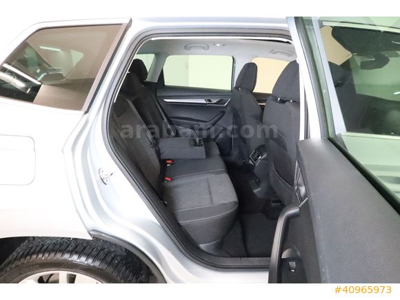 ÖZTORUN OTO - 2021-SKODA - KAROQ 1.5 TSI - PREMIUM