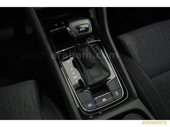 ÖZTORUN OTO - 2021-SKODA - KAROQ 1.5 TSI - PREMIUM