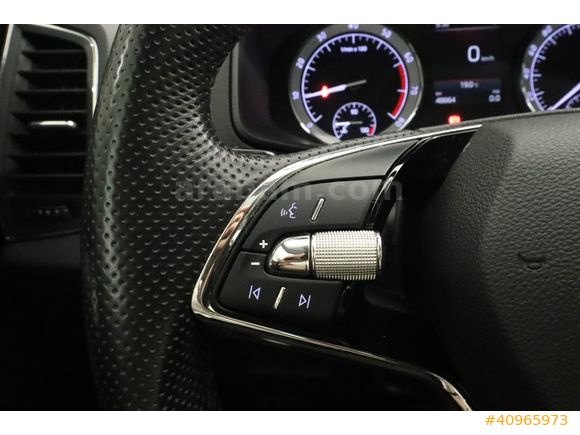 ÖZTORUN OTO - 2021-SKODA - KAROQ 1.5 TSI - PREMIUM