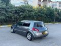 Galeriden Renault Megane 1.5 dCi Dynamique 2004 Model İzmir