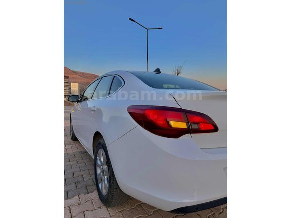 Sahibinden temiz Opel
