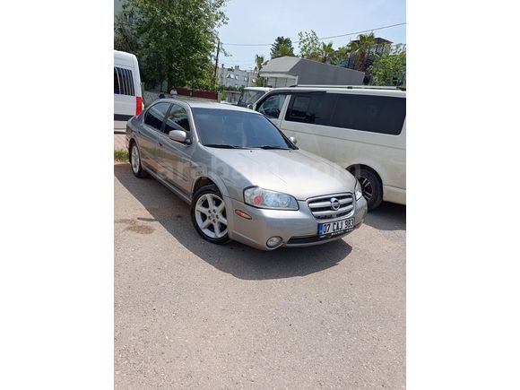 Sahibinden Nissan Maxima 3.5 v6 2002 Model 635 Bin TL