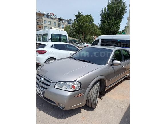 Sahibinden Nissan Maxima 3.5 v6 2002 Model 635 Bin TL