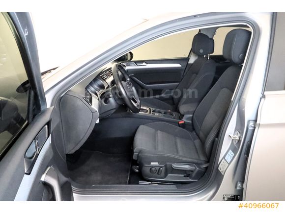 ÖZTORUN OTO - 2020 - VOLKSWAGEN - Passat 1.5 TSI ACT - BUSINESS