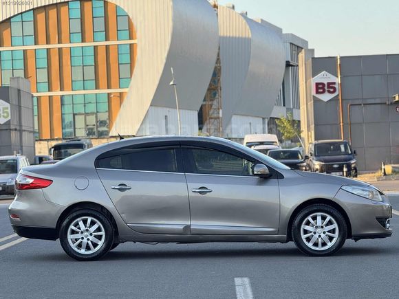 LANSMAN/ SUNROOF'LU /2011 FLUENCE/1.5DCİ PRİVİLEGE/6 İLERİ 110HP