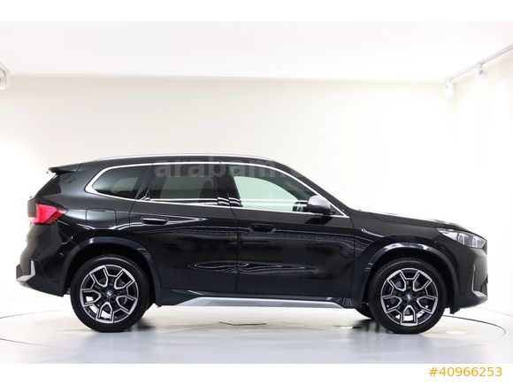 ÖZTORUN OTO - 2023 - BMW X1 sDrive20i - X-Line