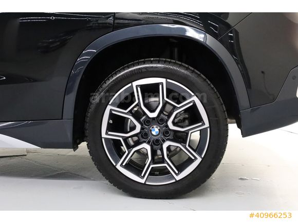 ÖZTORUN OTO - 2023 - BMW X1 sDrive20i - X-Line