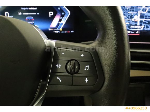 ÖZTORUN OTO - 2023 - BMW X1 sDrive20i - X-Line