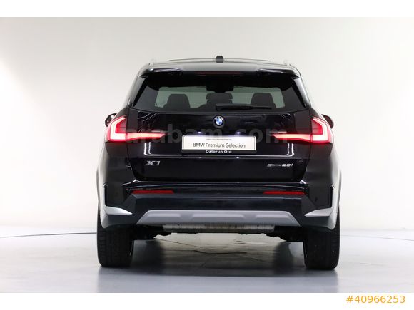 ÖZTORUN OTO - 2023 - BMW X1 sDrive20i - X-Line