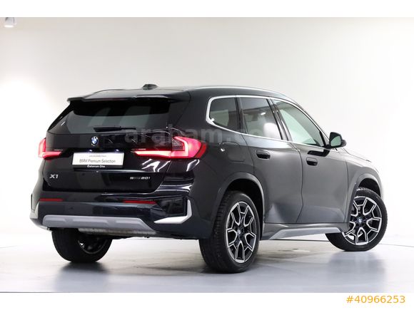 ÖZTORUN OTO - 2023 - BMW X1 sDrive20i - X-Line