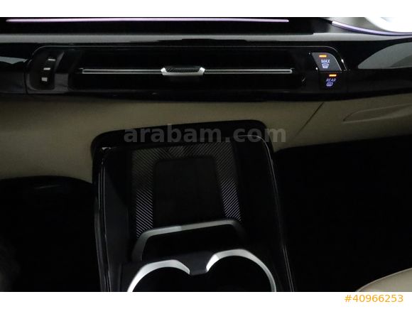 ÖZTORUN OTO - 2023 - BMW X1 sDrive20i - X-Line