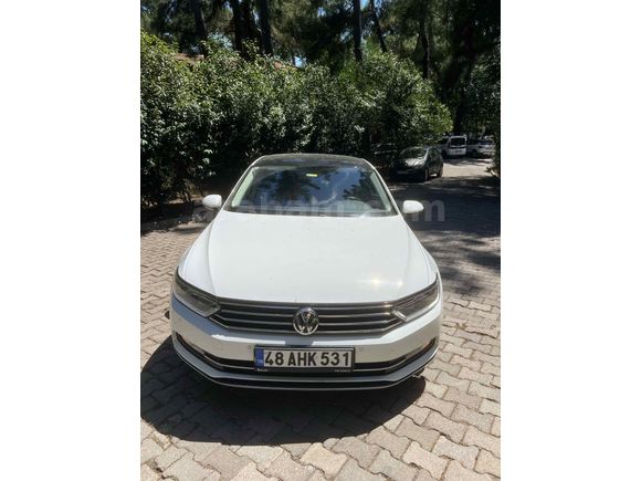 Sahibinden Volkswagen Passat 1.6 TDi BlueMotion Comfortline 2018 Model  108.467 km Beyaz