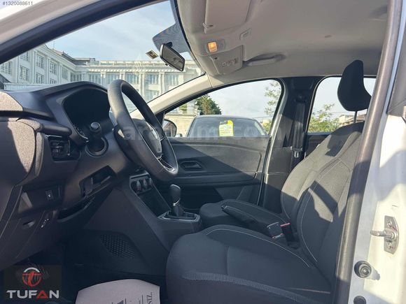 2023MODEL RENAULT TALİANT 1.0T JOY BENZİN+OTOMATİK 77.000 KM'DE