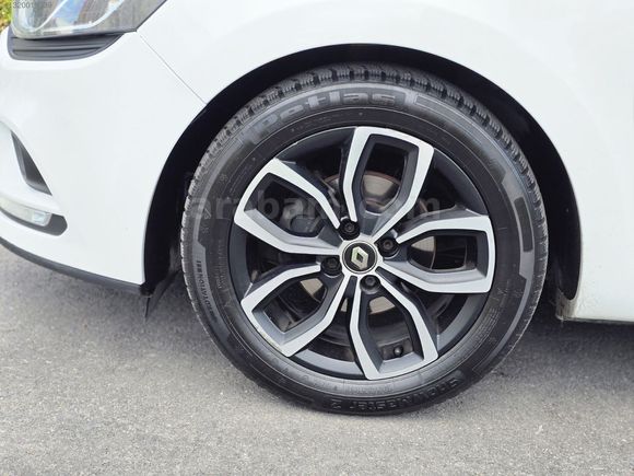 2018 MODEL OTOMATİK VİTES RENAULT CLİO 1.5 DCİ SPORT TOURER