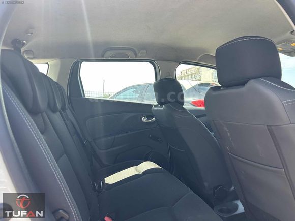 2018 MODEL CLİO SPORTTOURER DİZEL+OTOMATİK TOUCH 201.000 KM'DE