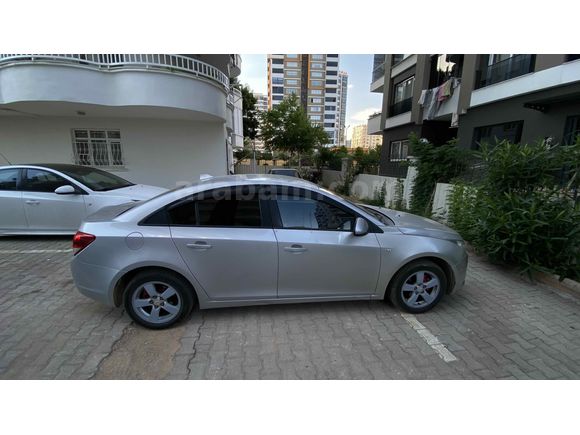 Sahibinden Chevrolet Cruze 1.6 LS 2009 Model  174.000 km Gri
