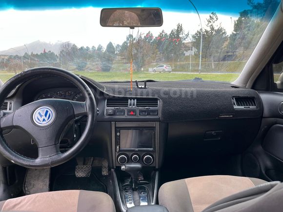 Sahibinden  DEĞİŞEN YOK 263 BİN KM. Volkswagen Bora 1.6 Trendline 2003 Model 