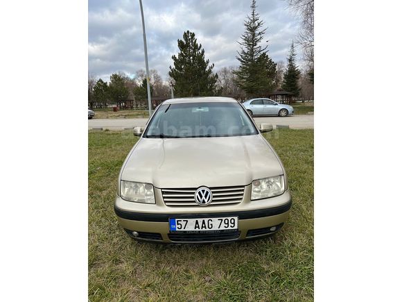 Sahibinden  DEĞİŞEN YOK 263 BİN KM. Volkswagen Bora 1.6 Trendline 2003 Model 