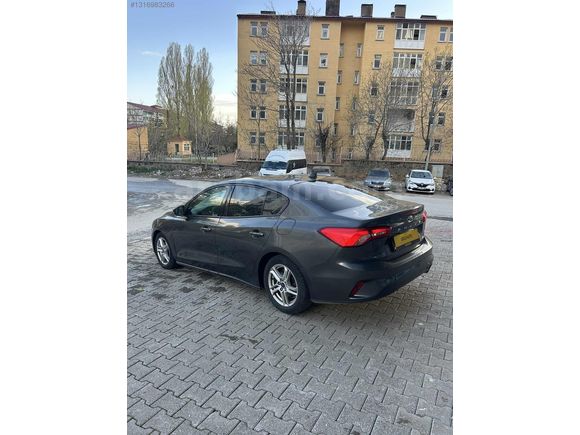 DEĞİŞENSİZ TEMİZ BAKIMLI FOCUS