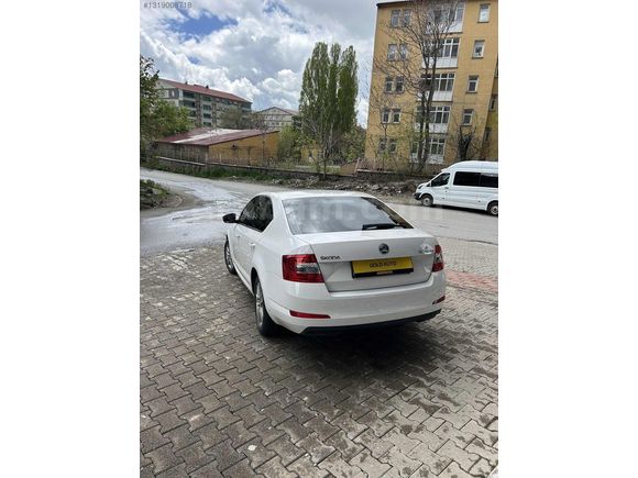 TEMİZ BAKIMLI DÜŞÜK KM