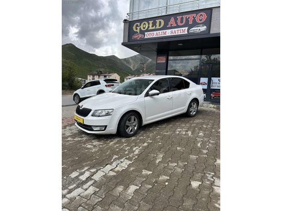 TEMİZ BAKIMLI DÜŞÜK KM