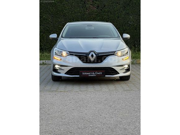 2024 MEGANE 4 TOUCH 1,3 TCE OTOMATİK HATASIZ 45 BİN KM DE