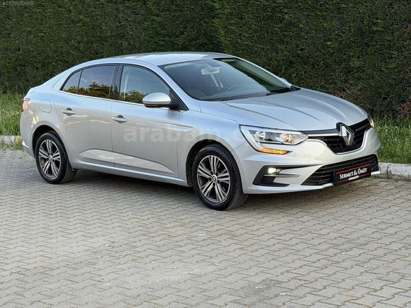 2024 MEGANE 4 TOUCH 1,3 TCE OTOMATİK HATASIZ 45 BİN KM DE