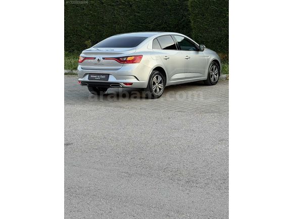 2024 MEGANE 4 TOUCH 1,3 TCE OTOMATİK HATASIZ 45 BİN KM DE