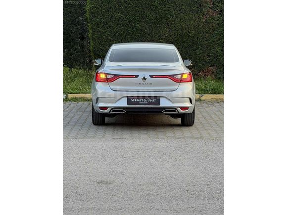 2024 MEGANE 4 TOUCH 1,3 TCE OTOMATİK HATASIZ 45 BİN KM DE