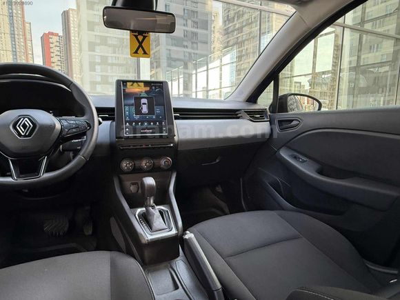 2023 RENAULT CLIO X-TRONİC 56.000 KM BOYA DEĞİŞEN YOK