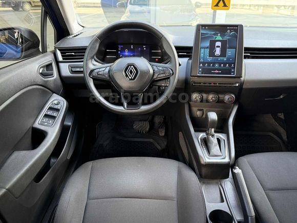 2023 RENAULT CLIO X-TRONİC 56.000 KM BOYA DEĞİŞEN YOK