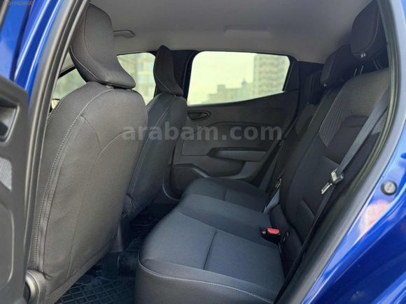 2023 RENAULT CLIO X-TRONİC 56.000 KM BOYA DEĞİŞEN YOK