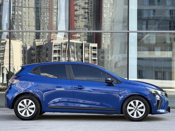 2023 RENAULT CLIO X-TRONİC 56.000 KM BOYA DEĞİŞEN YOK