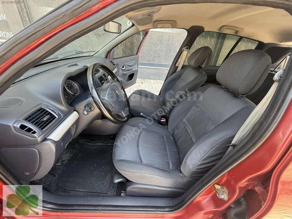 CLiO 1.5 DCİ DYNAMİqUE MANUEL ABS KLİMA FULL DONANIM EXTRALI