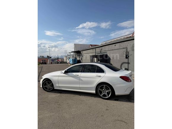 Sahibinden Mercedes - Benz C 200 BlueTEC AMG 2017 Model Erzurum 170.000 km Beyaz