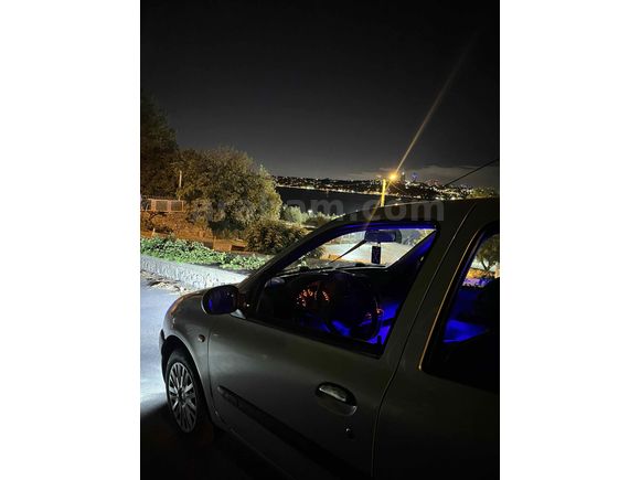 Sahibinden Renault Clio 1.4 RTA 2001 Model 