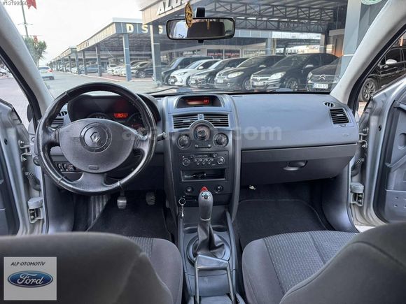 Renault Megan 1.4 16 V ÇOK Temiz