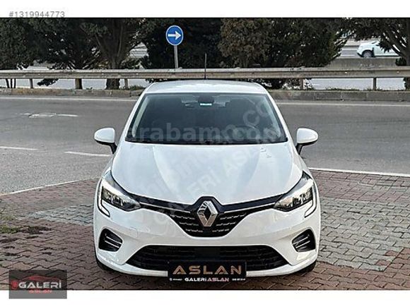 GALERİ ASLAN/2022/HATASIZ/BOYASIZ/RENAULT CLİO 1.0/ TESLA EKRAN