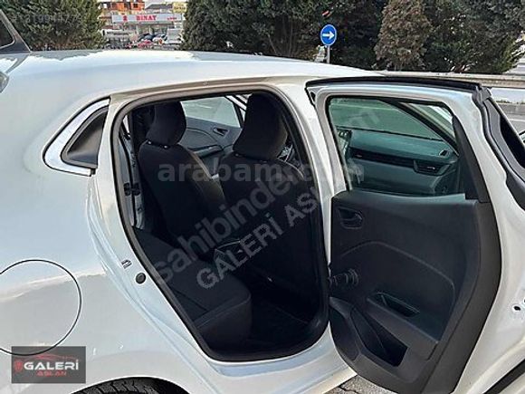 GALERİ ASLAN/2022/HATASIZ/BOYASIZ/RENAULT CLİO 1.0/ TESLA EKRAN