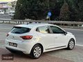 GALERİ ASLAN/2022/HATASIZ/BOYASIZ/RENAULT CLİO 1.0/ TESLA EKRAN
