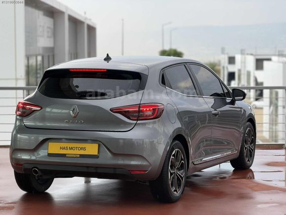 RENAULT CLİO JOY35.000 KM İLK SAHİBİNDEN SERVİS GARANLİ 2023