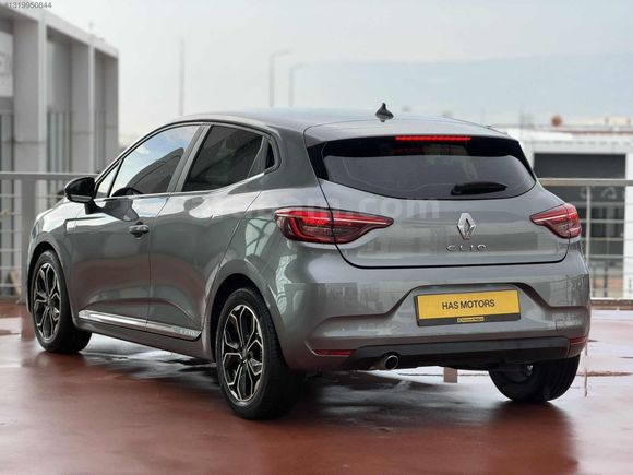 RENAULT CLİO JOY35.000 KM İLK SAHİBİNDEN SERVİS GARANLİ 2023