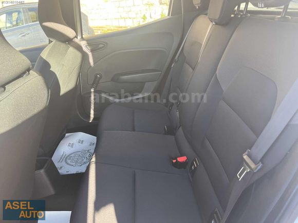 Asel Auto'dan-2023 Model-Clio-1.0 Sce -Değişensiz