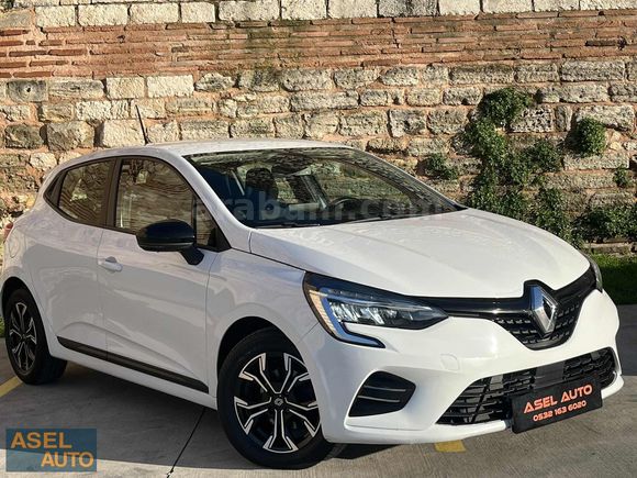 Asel Auto'dan-2023 Model-Clio-1.0 Sce -Değişensiz