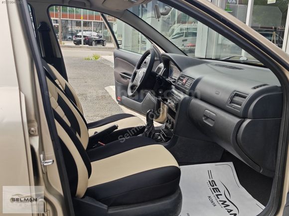 SELMAN OTOMOTİVDEN 2005 OCTAVİA 1.6 AMBIENTE HATASIZ BOYASIZ