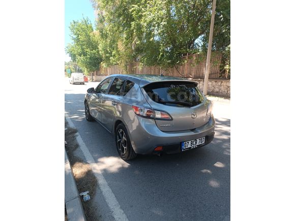 Sahibinden Mazda 3 1.6 Touring 2009 Model