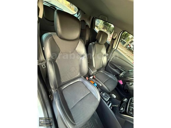 2B OTOMOTİVDEN 2018 MODEL 156 BİNDE OTOMOTİK CLİO İCON
